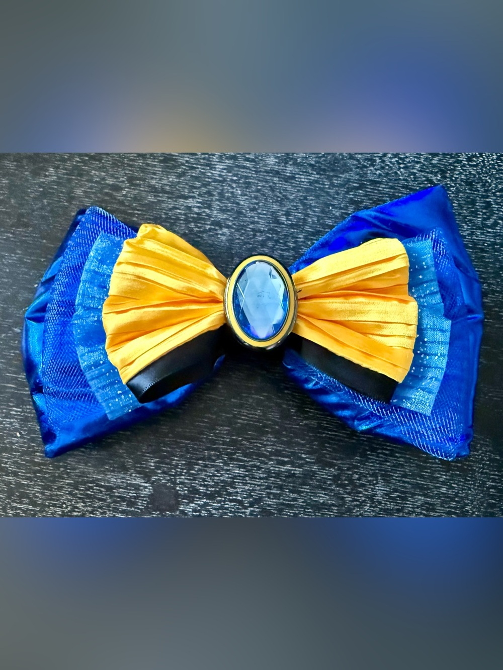 Disney interchangeable Pixar/Finding Dory Bow